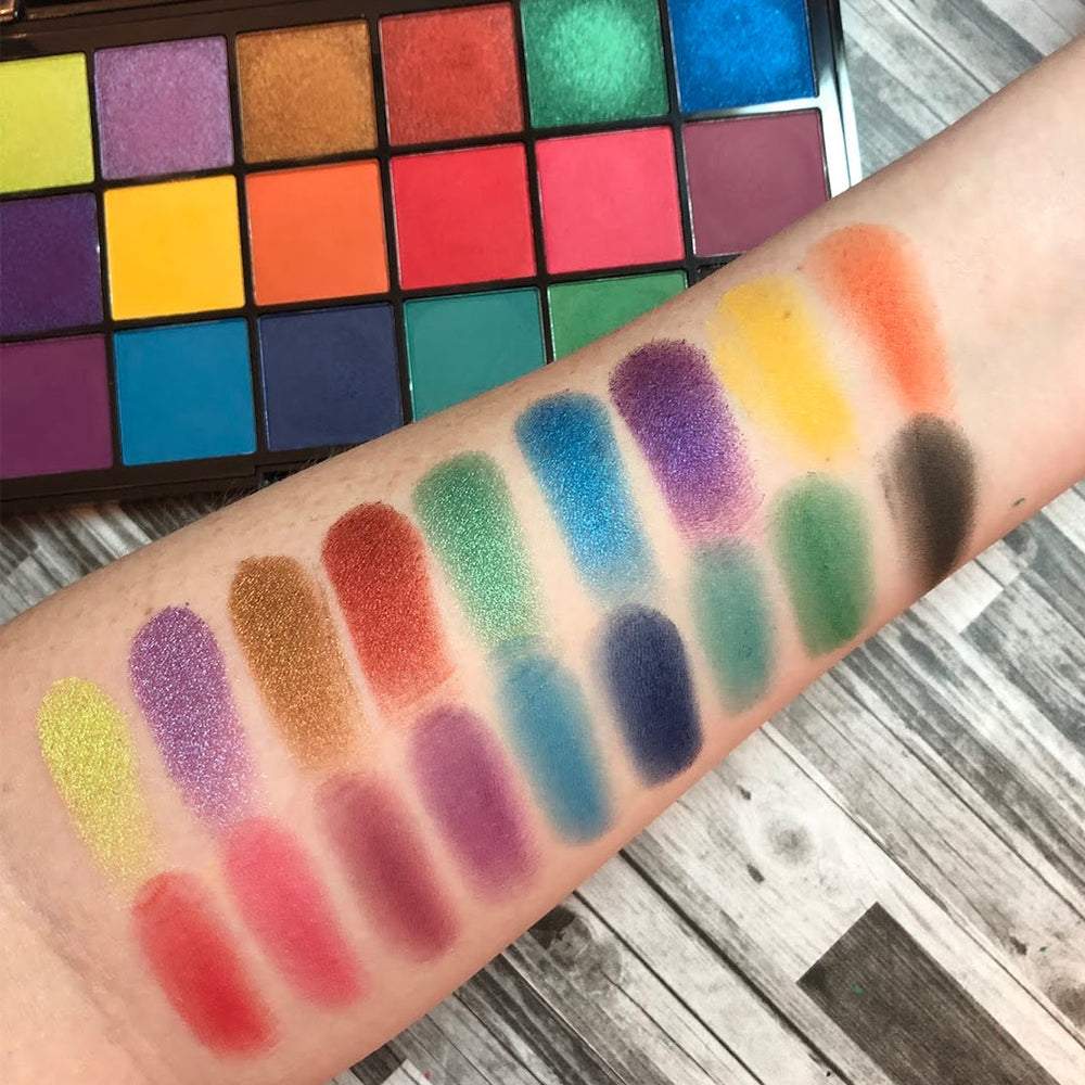Revolution X Tammi Tropical Carnival Eyeshadow Palette – 18 Vibrant Matte & Shimmer Shades