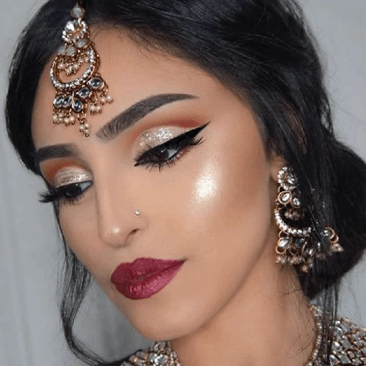 Klara Cosmetics Mumbai 24-Shade Eyeshadow Palette (make-up)