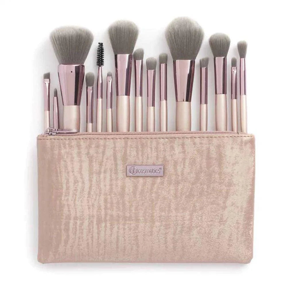 The Ultimate Master Class Brush Set & Travel Wallet